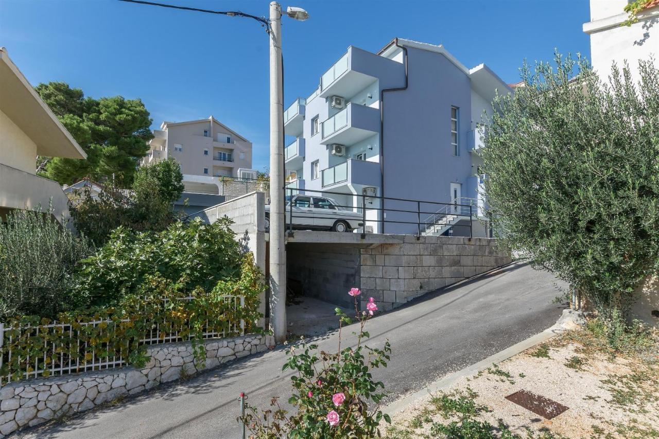 Apartments Lorenzo Lokva Rogoznica Exterior photo